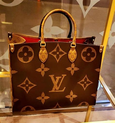 bloomingdales aventura louis vuitton|Louis Vuitton white plains.